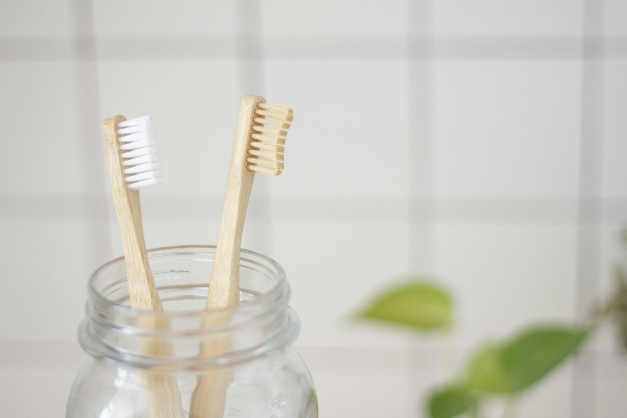 Dental visits fall to 10-year low, new figures confirm